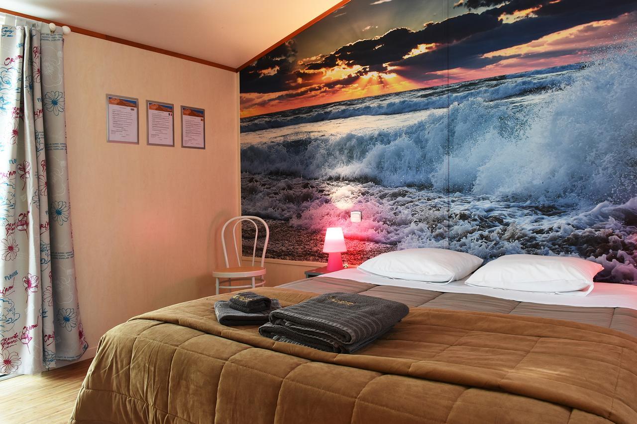 Campiotel Formule Hotel อาร์-ซอง-เร ภายนอก รูปภาพ